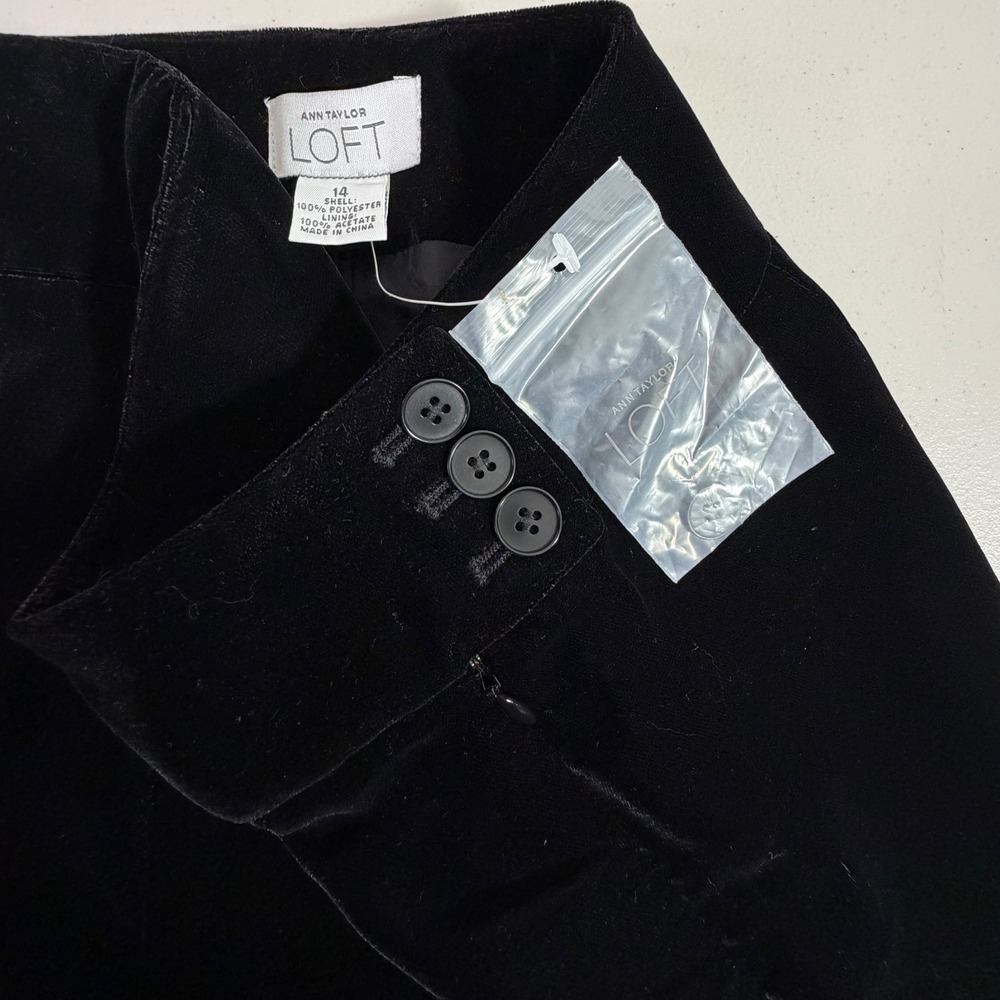 NWT Ann Taylor Loft Velvet Wide Leg Pants‎ Black Size 14 High Waisted Classic - Picture 4 of 11